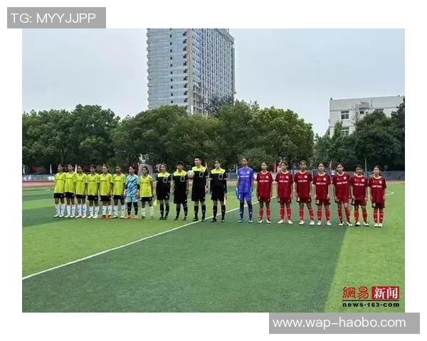 真如中学足球队奋勇拼搏展现青春风采助力校园文化建设与团结精神